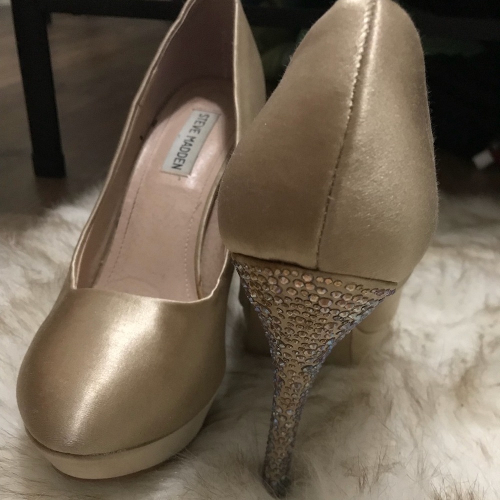 Steve Madden Pumps